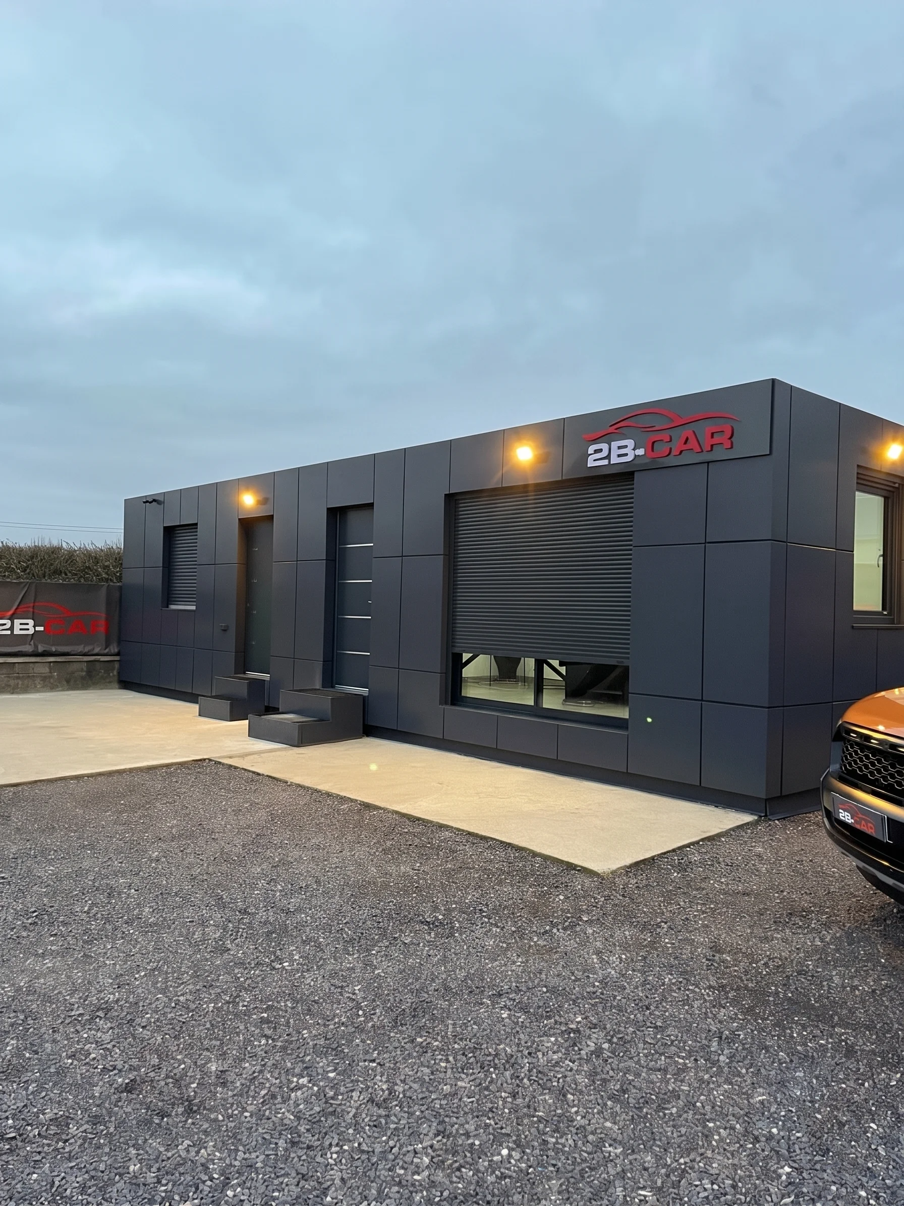 Les locaux et atelier de 2B-CAR à Rambervillers
